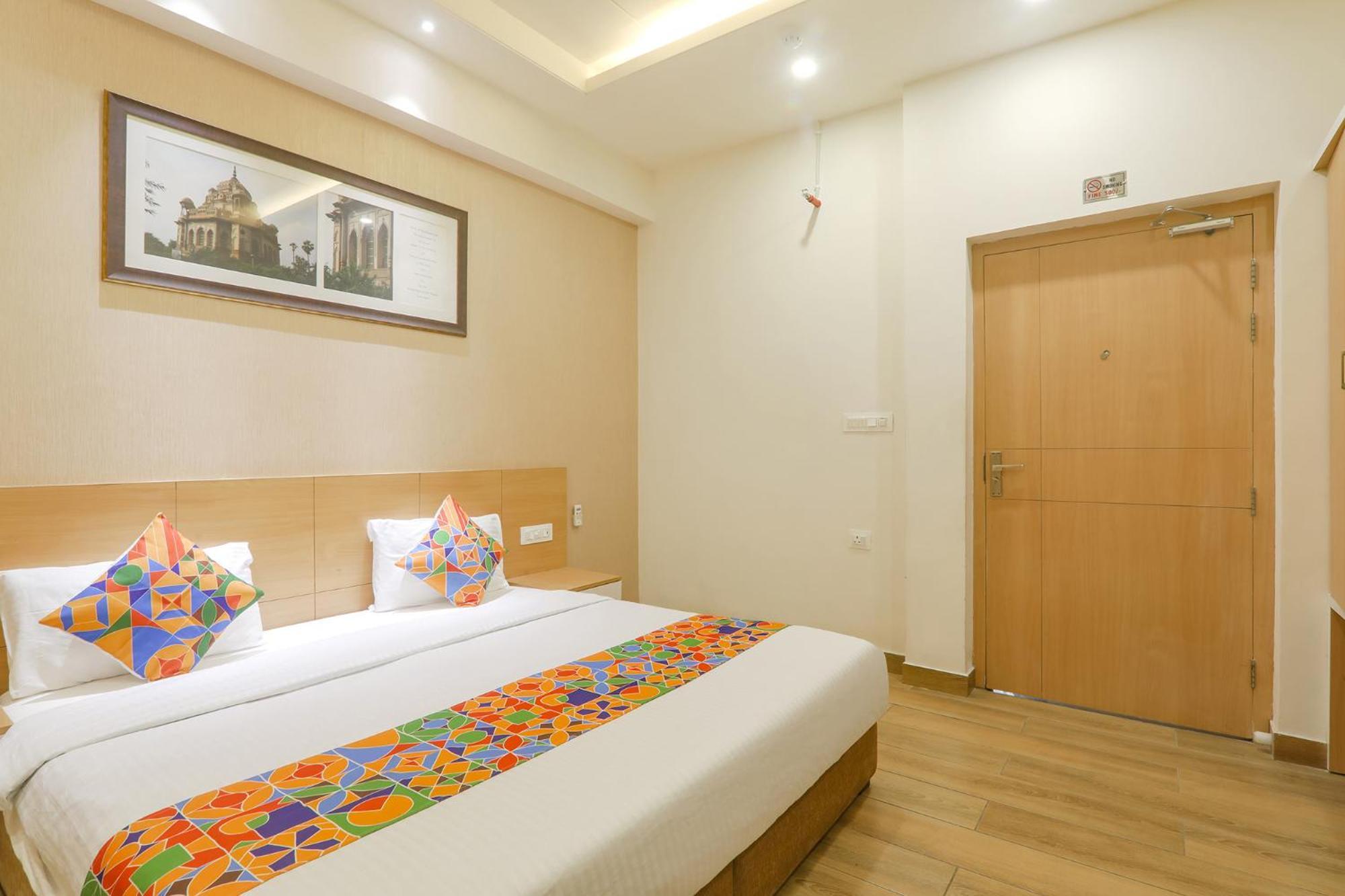 Fabhotel Raghubar Kripa Лакхнау Экстерьер фото