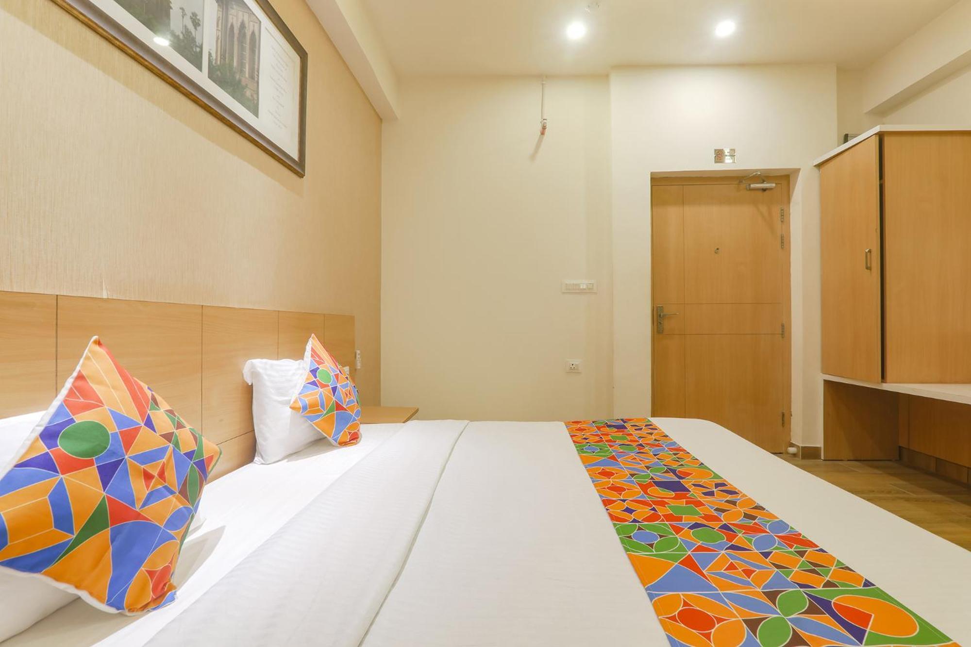 Fabhotel Raghubar Kripa Лакхнау Экстерьер фото